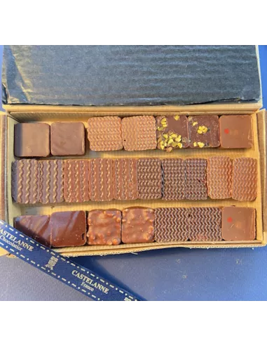 Coffret de chocolats au praliné