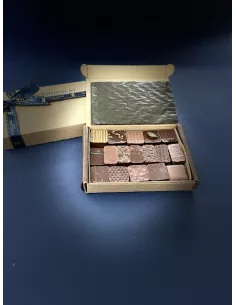 Coffret maison assorti 16 chocolats