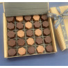 Coffret de chocolats au praliné